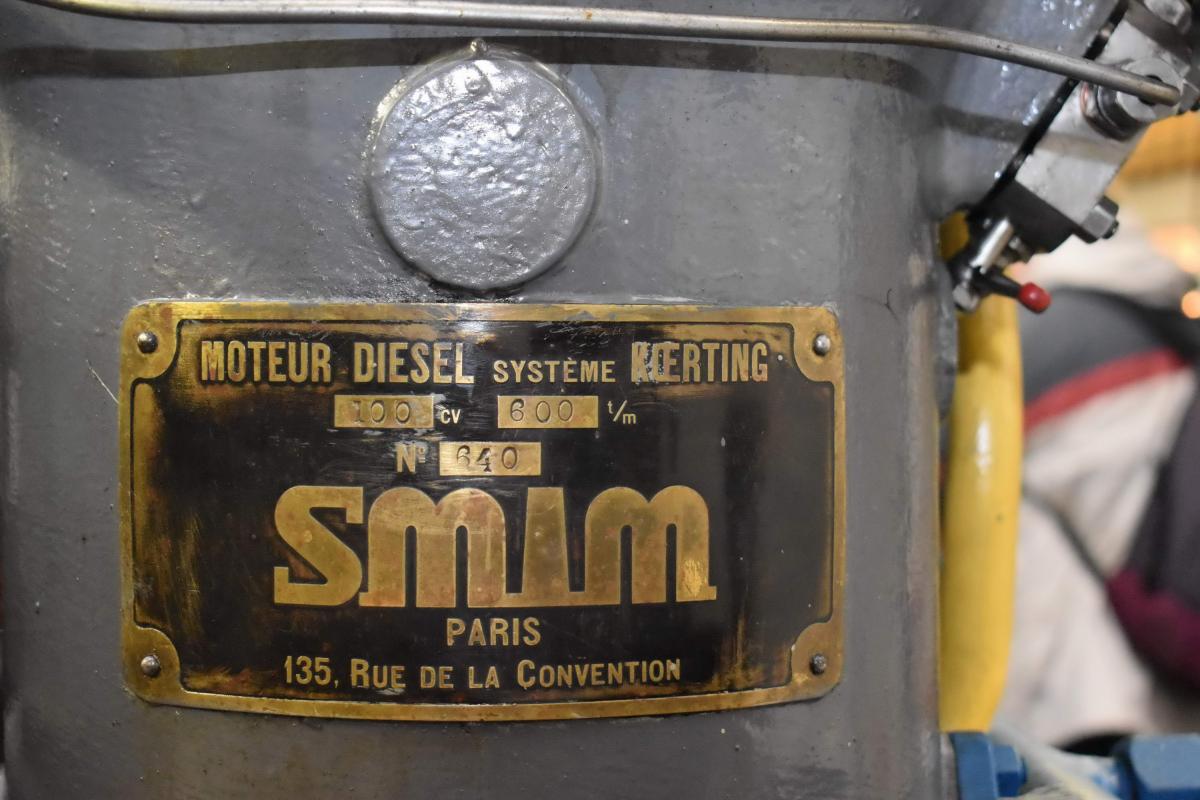 Ligne Maginot - ROHRBACH - FORT CASSO - (Ouvrage d'infanterie) - Usine electrique
Plaque de constructeur du moteur SMIM