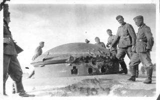 Ligne Maginot - LES SARTS - (Ouvrage d'infanterie) - La tourelle du bloc 2