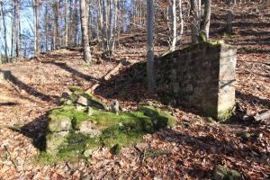 Ligne Maginot - PHILIPPSBOURG (154°RIF - 1/168°RAP) - (PC de Sous-Secteur) -  Bâtiment ruiné                                                   