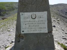 Ligne Maginot - Géoglyphes et stèles des troupes coloniales - col de Crous