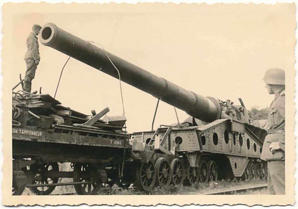 Ligne Maginot - ALVF - Canon de 340 mle 1912 sur berceau - La pièce  Mireille du 372 RALVF
Canon de 340 mm modèle 1912 sur affût à berceau Saint-Chamond