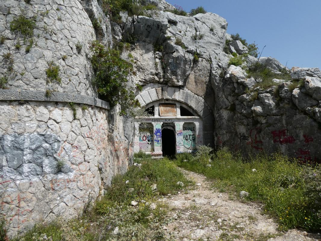 Ligne Maginot - TETE DE CHIEN - (Abri) - Abri réfectoire
