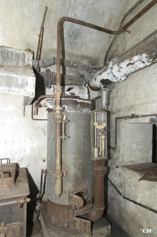 Ligne Maginot - BOIS D'ESCHERANGE - X3 (QUARTIER KANFEN - I/169°RIF) - (Abri) - La cuisine
