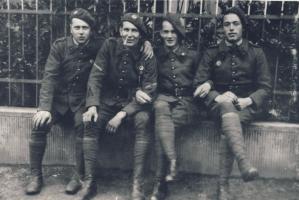 Ligne Maginot - 168° RIF - Hommes du 168° RIF 8° CEO
Le soldat Dubois à gauche de la photo
