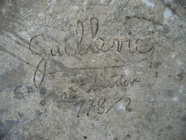 Ligne Maginot - HERRENKOPF SUD - (Blockhaus pour arme infanterie) - Une des deux inscriptions sur la dalle du blockhaus.

Guillevic 6e genie 2e section 178/2 ???