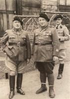 Ligne Maginot - COL DE BRAUS (SOUS-SECTEUR SOSPEL - 40° DBAF) - (PC de Sous-Secteur) - Le  LtCol SAUVAGEON et son Chef d'état major le CB Pauchard 
En arrière plan, le dentiste de la demi brigade