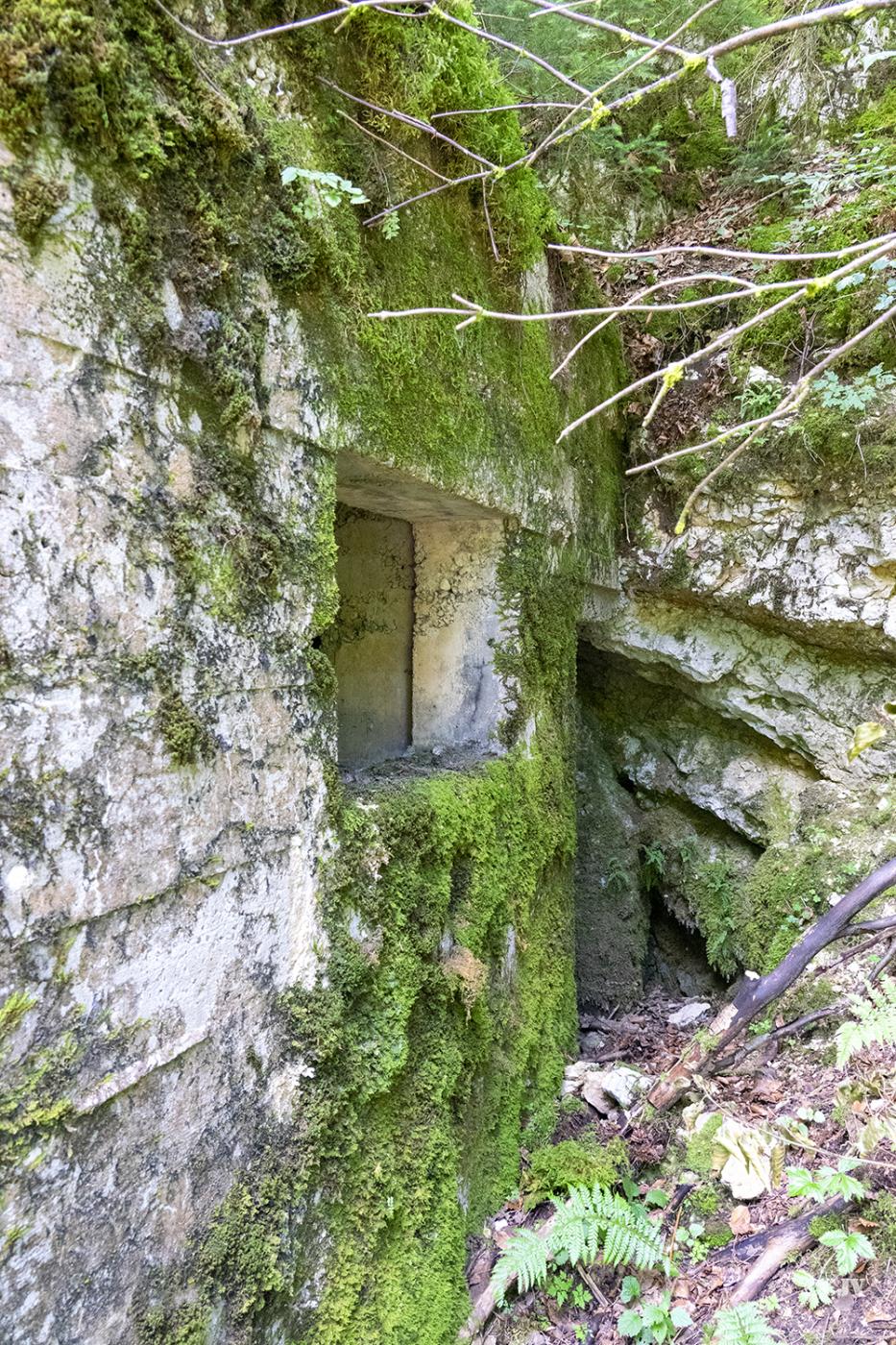 Ligne Maginot - B33 - MONT DES CONDUITS - (Abri) - La deuxième entrée - Lia VERMEULEN