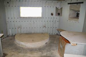 Ligne Maginot - 112 - BETTLACH SUD - (Casemate d'infanterie - Double) - Chambre de tir Canon sud
