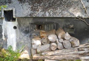 Ligne Maginot - 114 - RAEDERSDORF - (Casemate d'infanterie - Double) - Créneaux mitrailleuse et FM (a droite) coté sud