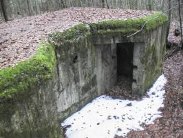 Ligne Maginot - Entrée sud - Vue sur l'entrée sud dépourvu de porte.