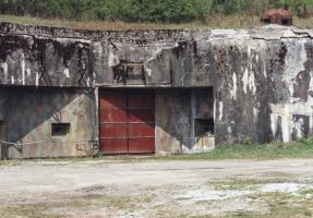 Ligne Maginot - SCHIESSECK - (Ouvrage d'artillerie) - Entrée munitions
