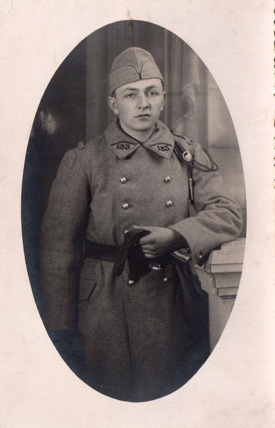 Ligne Maginot - Soldat du 153° RIF - Photo traditionnelle de l'un des appelés du 153 ° RIF chez le photographe officiel
