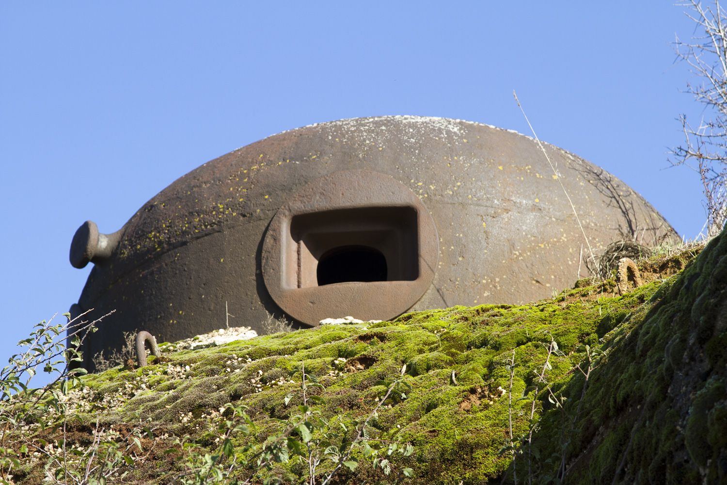 Ligne Maginot - LE CHESNOIS - CHENOIS - (Ouvrage d'artillerie) - Bloc 3
Gros plan de l'une des cloches GFM