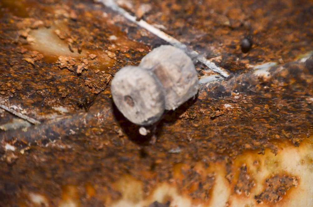 Ligne Maginot - WILLERHOF (BATTERIE DE) - (Position d'artillerie préparée) - Abri PC de batterie
Isolateur en bois - D. Froehly