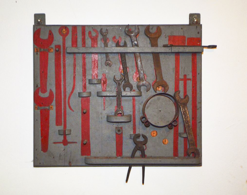 Ligne Maginot - Ouvrage de la FERTE - Bloc 1
Usine électrique
Tableau d'outillage spécifique