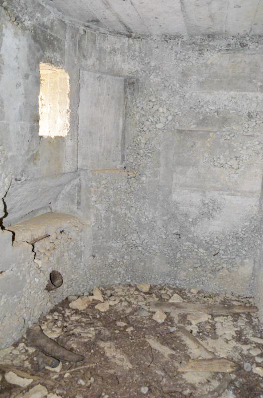 Ligne Maginot - GRAND KOHLBERG NORD - (Blockhaus pour arme infanterie) - Chambre de tir mitrailleuse.