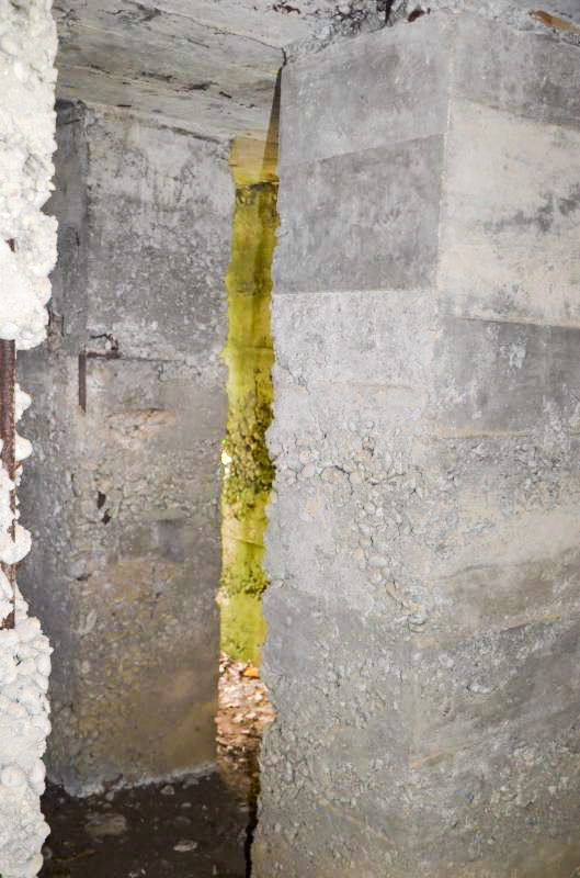 Ligne Maginot - GRAND KOHLBERG NORD - (Blockhaus pour arme infanterie) - Séparation entre la chambre de tir pour la protection de l'entrée et l'entrée elle même.