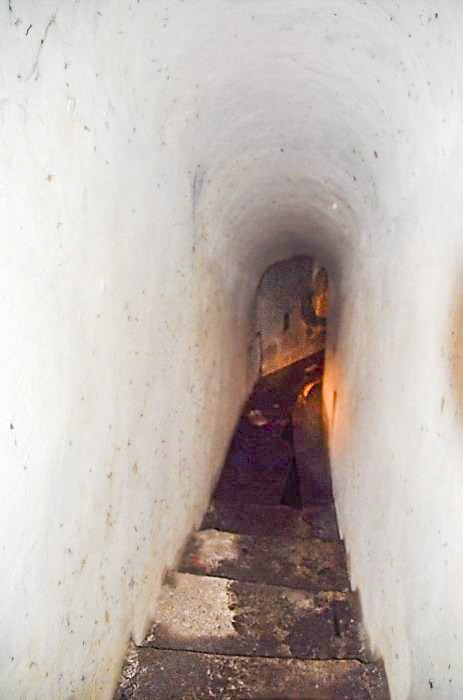 Ligne Maginot - HUTTINGUE (Ouvrage d'infanterie) - Vue sur le couloir de liaison vers la coupole Est. Au fond la sortie Est