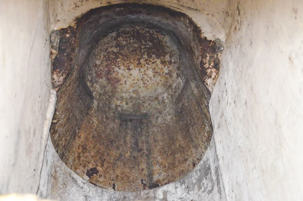 Ligne Maginot - HUTTINGUE (Ouvrage d'infanterie) - Intérieure de la coupole Séré de Rivières.