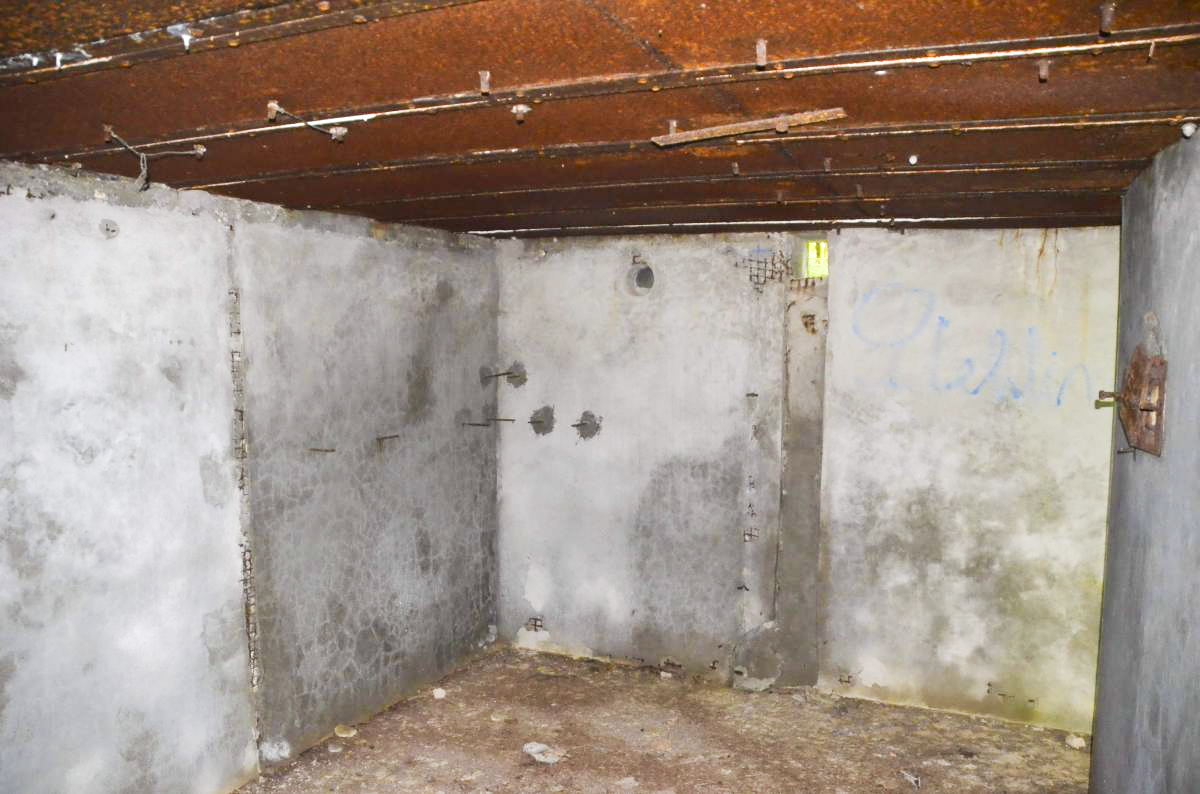 Ligne Maginot - STEINER (SOUS-QUARTIER EST) - (PC de Sous-Quartier) - Salle unique à deux entrées