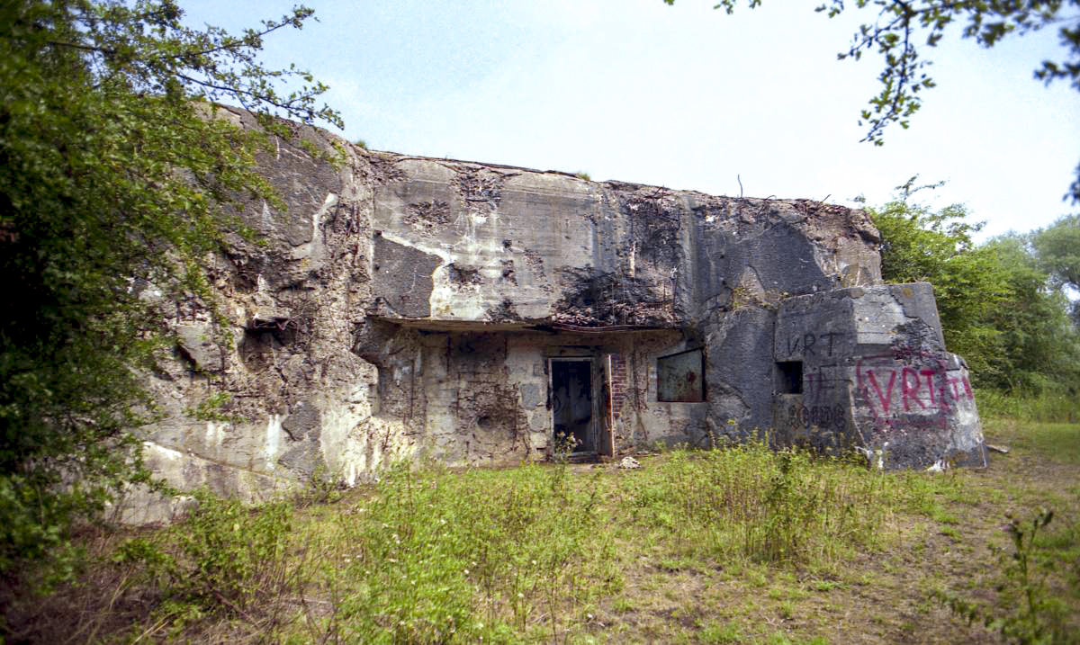 Ligne Maginot - LA SALMAGNE - (Ouvrage d'infanterie) - Bloc 2