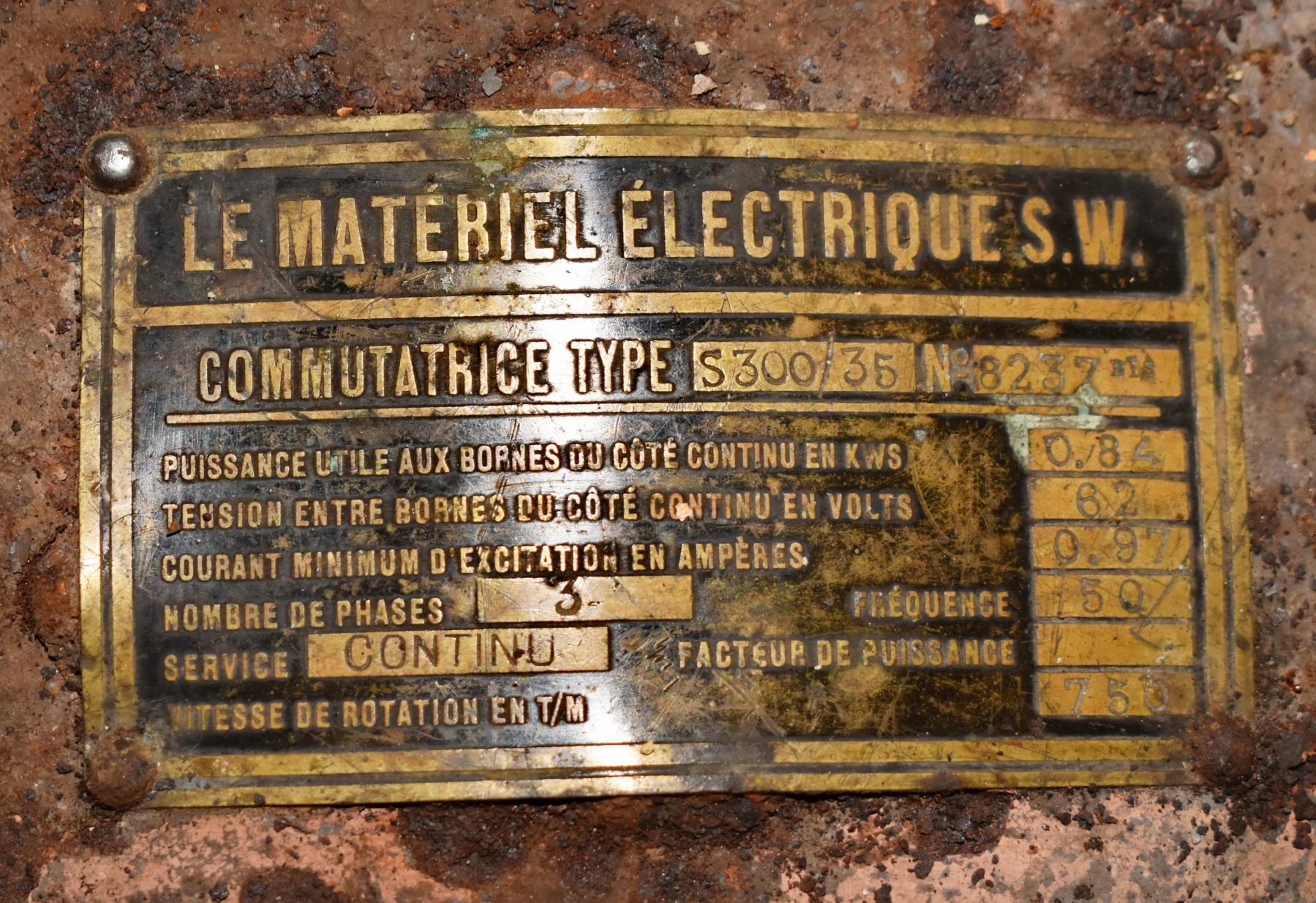 Ligne Maginot - LA FERTE - (Ouvrage d'infanterie) - Bloc 2
Plaque des commutatrice S.W.