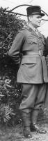 Ligne Maginot - Léopold Pechberty - 151° RAP - Le Sous-lieutenant Léopold Pechberty commandant le bloc 3 de l'ouvrage de Soetrich. Photo prise début 1940 