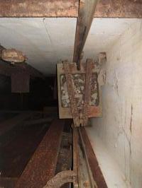 Ligne Maginot - LE CHESNOIS - CHENOIS - (Ouvrage d'artillerie) - Entrée mixte
Contrepoids de la porte blindée