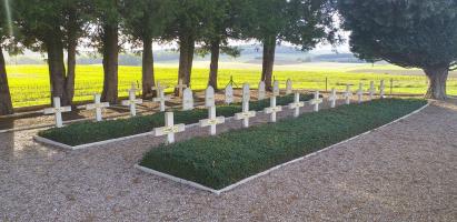 Ligne Maginot - LA FERTE - (Ouvrage d'infanterie) - Cimetière militaire
Carré droit