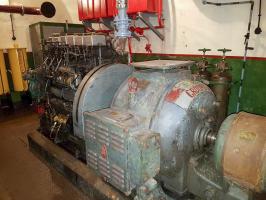 Ligne Maginot - BAMBESCH - A35 - (Ouvrage d'infanterie) - L'usine électrique
Le groupe n°2 vu coté alternateur