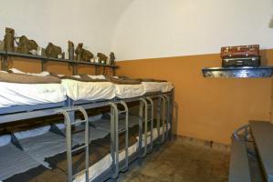 Ligne Maginot - ROHRBACH - FORT CASSO - (Ouvrage d'infanterie) - Chambrée équipée des chalits habituels