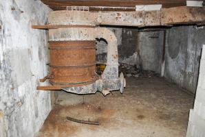 Ligne Maginot - 26/2 - NAMBSHEIM DIGUE - (Abri) - Un filtre est encore présent.