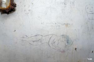 Ligne Maginot - LAVOIR - (Ouvrage d'artillerie) - Bloc 4 
Etage inférieur 
Graffiti dans la chambre des sous-officiers