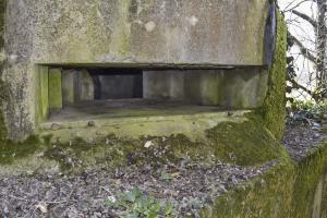 Ligne Maginot - ECLUSE 53 SUD - (Blockhaus pour canon) - Créneau de tir extérieur
