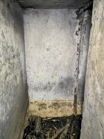 Ligne Maginot - U2 - (Chambre de coupure) - Petit couloir d'accès à la chambre.
La trappe, comme la porte intérieure, ont disparu.