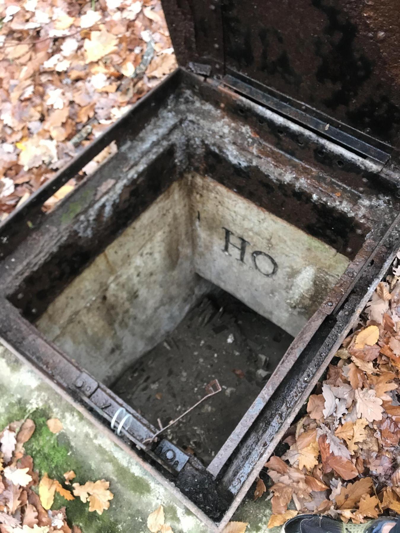 Ligne Maginot - HQ1 - (Chambre de coupure) -  - Baptltt