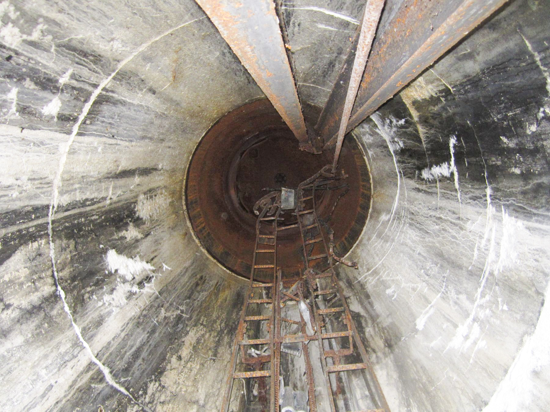 Ligne Maginot - LA FERTE - (Ouvrage d'infanterie) - Bloc 2
Cloche GFM n°8