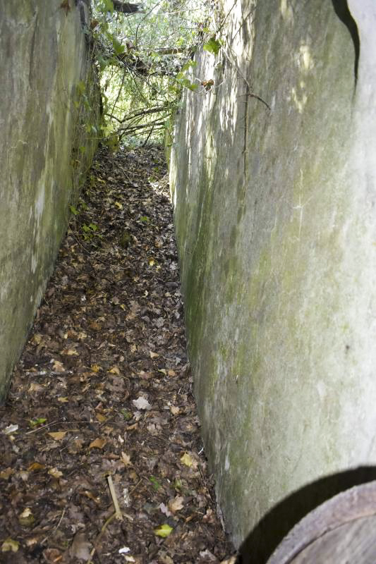 Ligne Maginot - STATION DE BANTZENHEIM 5 - (Cuve pour arme d'infanterie) - Entrée nord