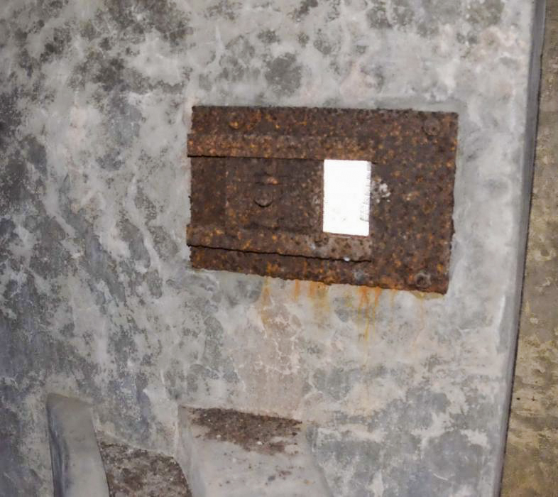 Ligne Maginot - PA DU CARREFOUR 248-6 - (Blockhaus pour arme infanterie) - Le créneau de défense de l'entrée