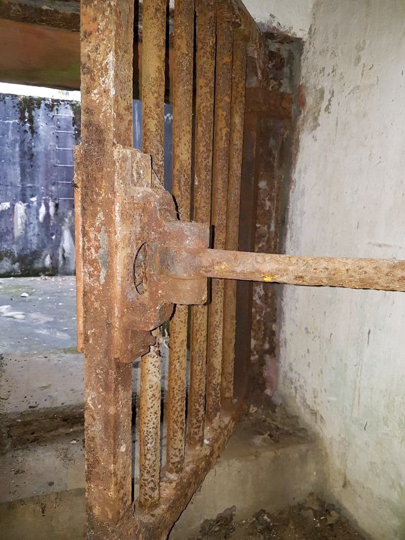 Ligne Maginot - BAMBESCH - A35 - (Ouvrage d'infanterie) - Bloc 3
La grille de l'issue de secours