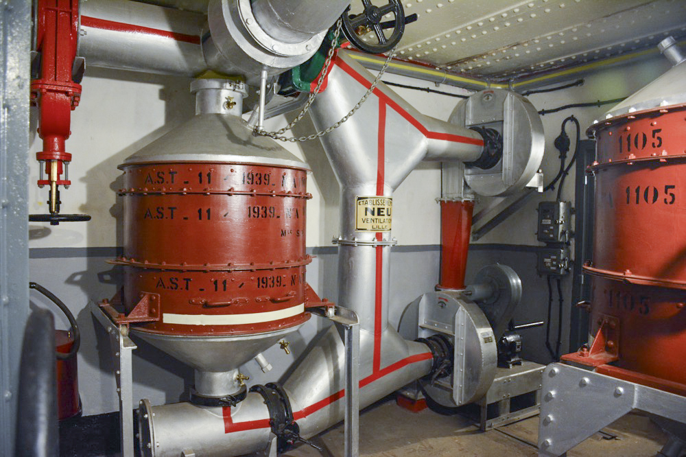 Ligne Maginot - ROHRBACH - FORT CASSO - (Ouvrage d'infanterie) - Bloc 2
Le système de ventilation et de filtration de l'air du bloc