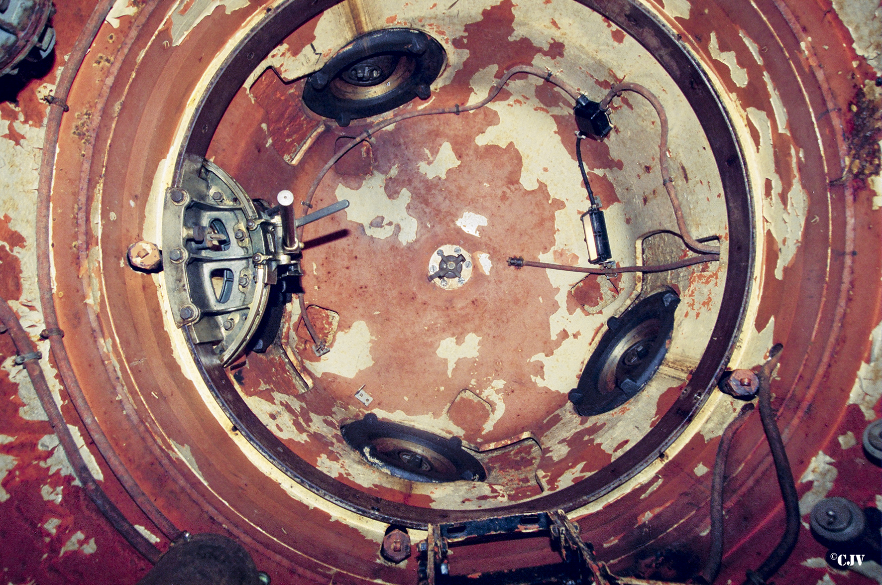 Ligne Maginot - ROHRBACH - FORT CASSO - (Ouvrage d'infanterie) - Bloc 1
La cloche GFM avec son double paroi
