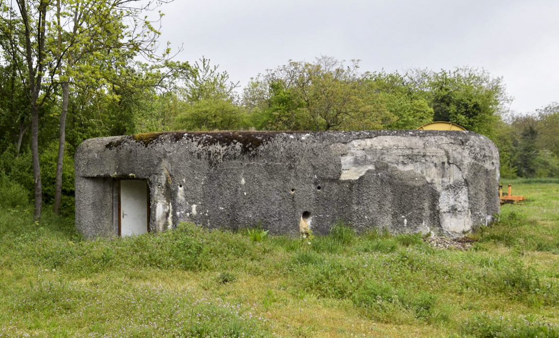 Ligne Maginot - B164 - VOGELSHEIM EST 1 - (Blockhaus pour arme infanterie) - L'entrée coté ouest - Daniel Froehly