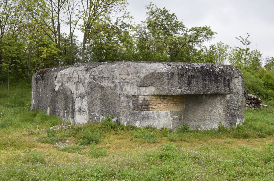 Ligne Maginot - B164 - VOGELSHEIM EST 1 - (Blockhaus pour arme infanterie) - Coté créneau de tir - Daniel Froehly