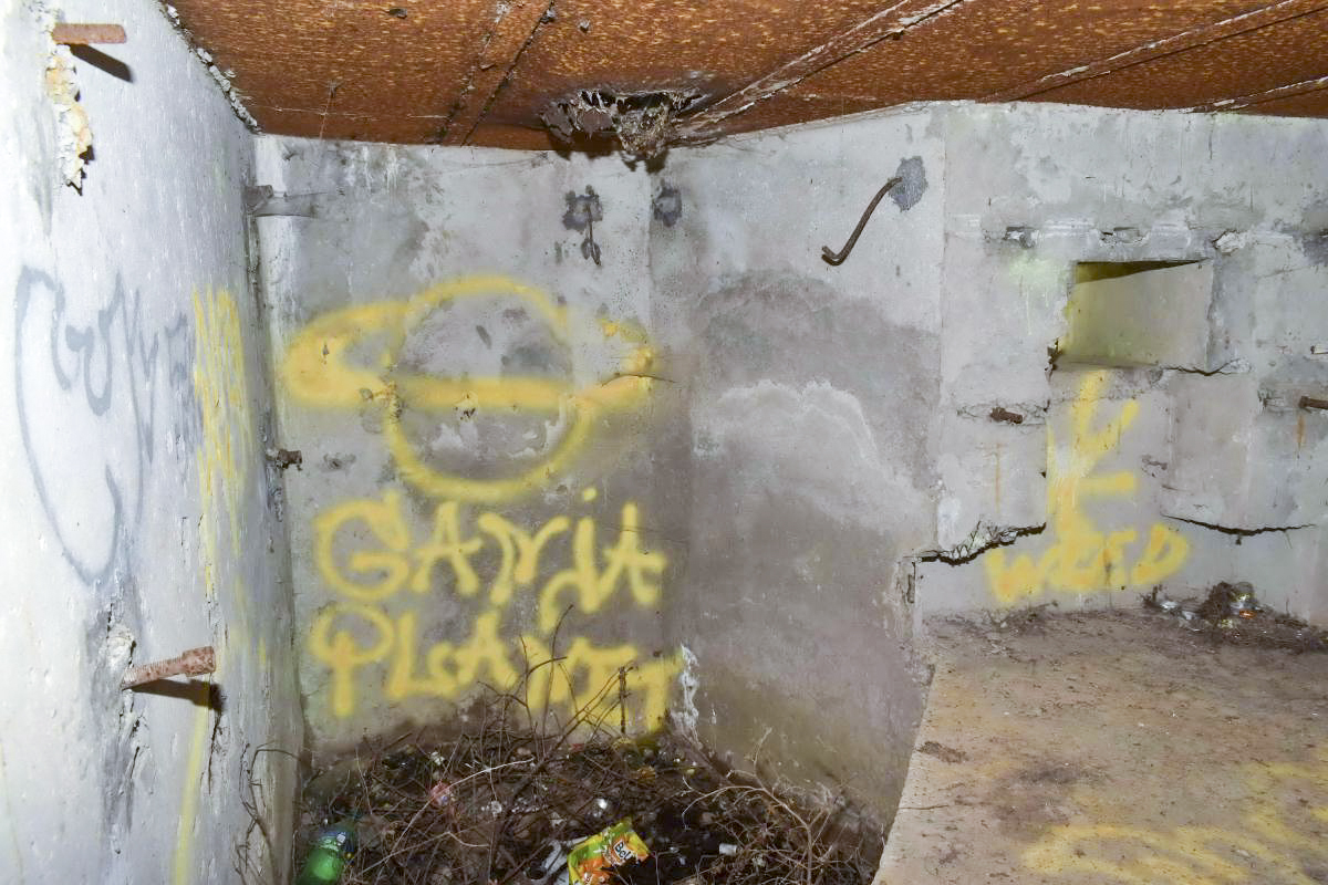 Ligne Maginot - ECLUSE 52 NORD - (Blockhaus pour canon) - Intérieur de la chambre de tir
