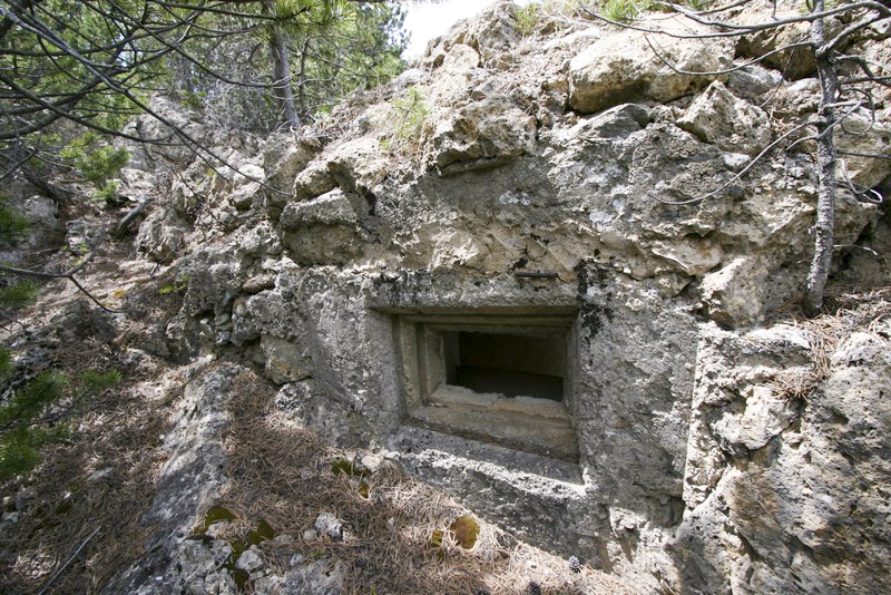 Ligne Maginot - CLOT DU POIN 1 - (Blockhaus pour arme infanterie) - Créneau supérieur