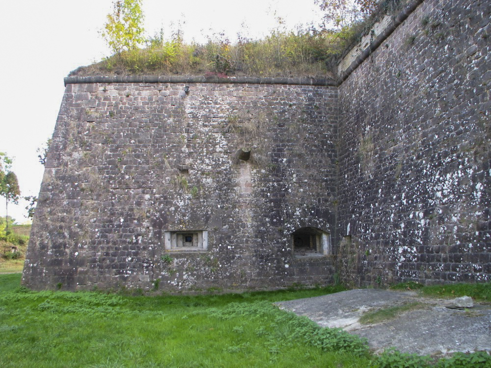 Ligne Maginot - TOUR BASTIONNEE 7 (I/28° RIF) - (PC de Quartier) - Vue générale extèrieure