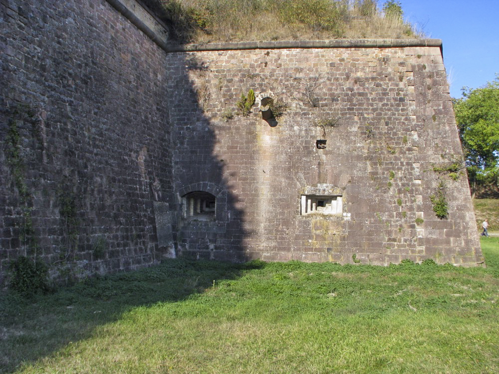Ligne Maginot - TOUR BASTIONNEE 7 (I/28° RIF) - (PC de Quartier) - Embrasure sud