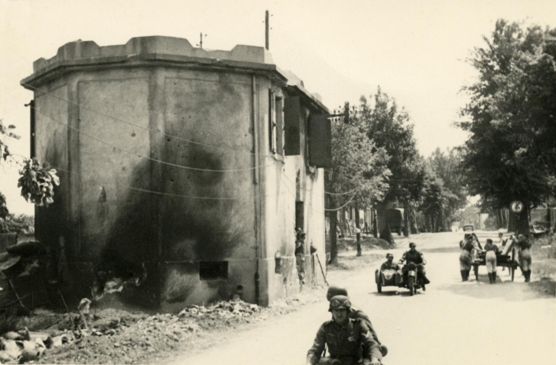 Ligne Maginot - GROSBLIEDERSTROFF NORD (MF DE) - (Poste GRM - Maison Forte) - Poste Avancé GRM de Grosbliederstroff Route