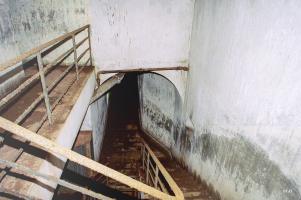 Ligne Maginot - FROHMUHL (PC DU QUARTIER KAPELLENHOF - II/153° RIF) - (Abri) - Coffre d'entrée ouest
Le bas de la cage d'escalier